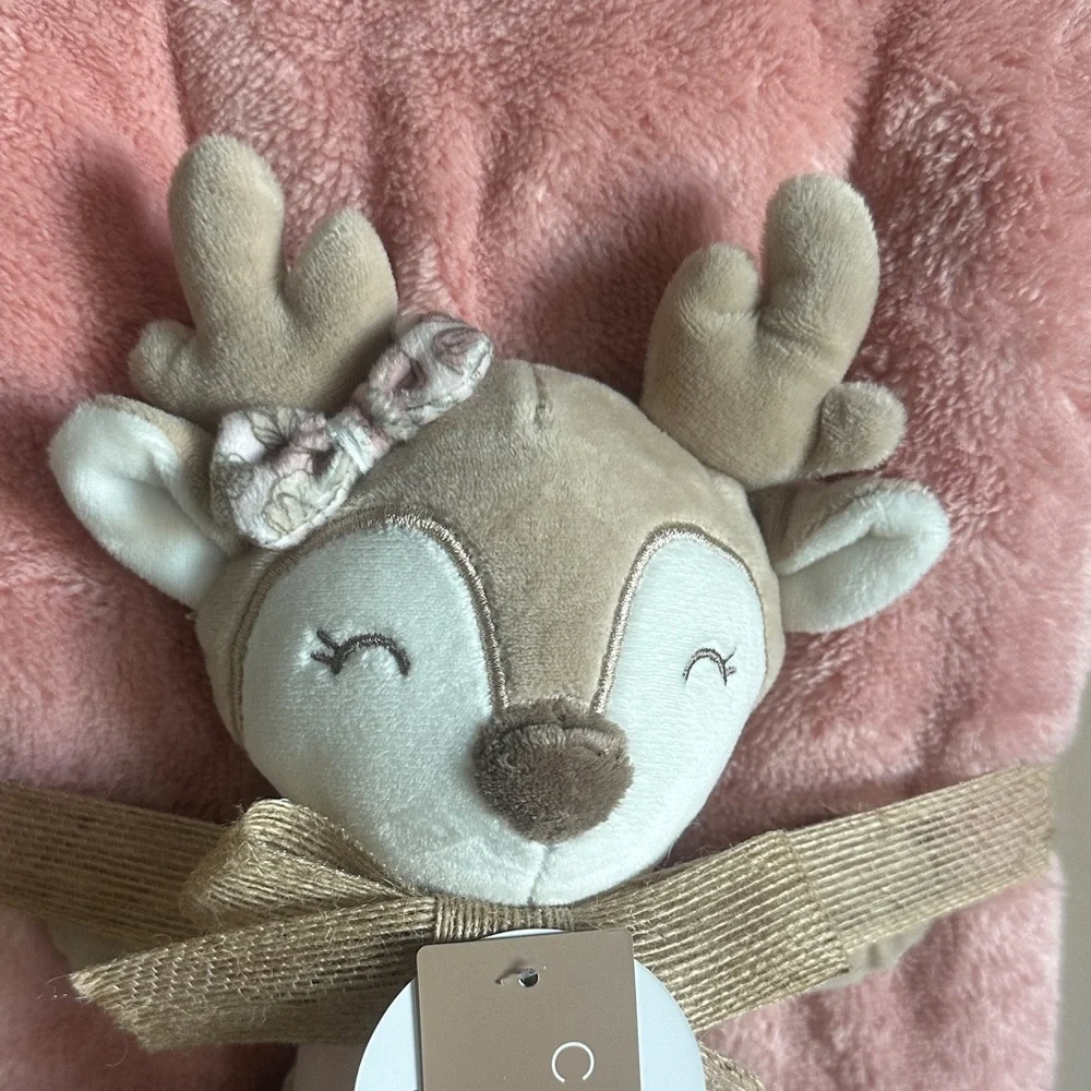 Chick Pea Pink Holiday Christmas Reindeer Plush Baby Blanket Pink New!